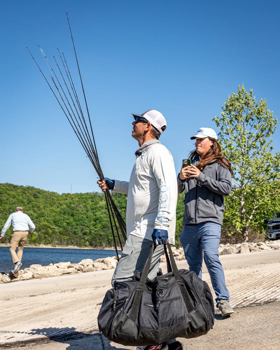 mike_Iaconelli's tweet image. This is the amount of gear your co-angler is bringing to fish with you… what are you gonna tell him?

@AftcoFishing @Abu_Garcia 

#ike #ikeapproved #nevergiveup