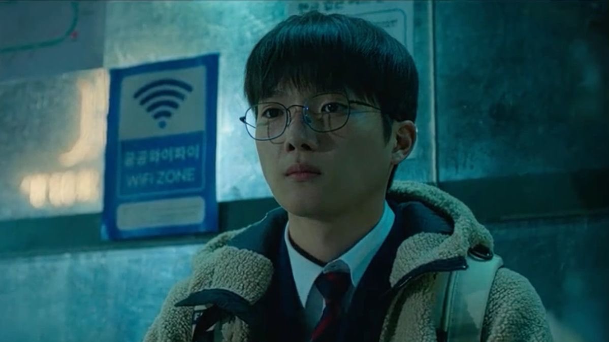 em is re:flecting !! tweet media