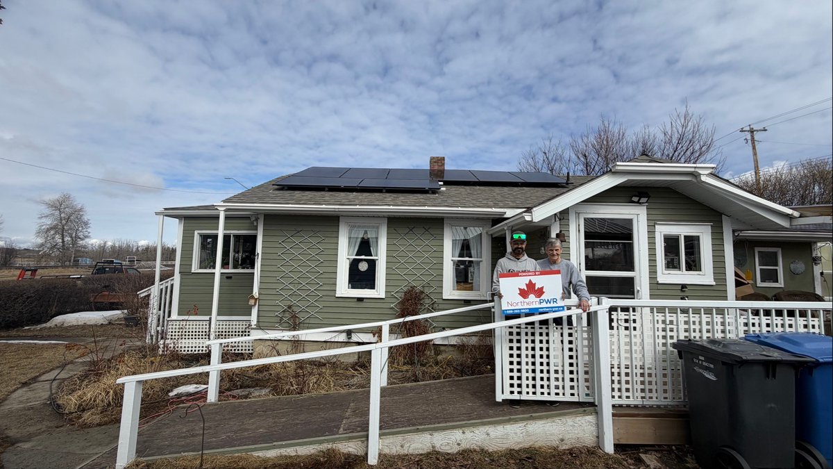 Northern_PWR's tweet photo. We love seeing homeowners make the switch to clean energy! Welcome aboard! ☀️

#NorthernPWR #SolarInstall #AlbertaSolar https://t.co/ZzscpBhiXD