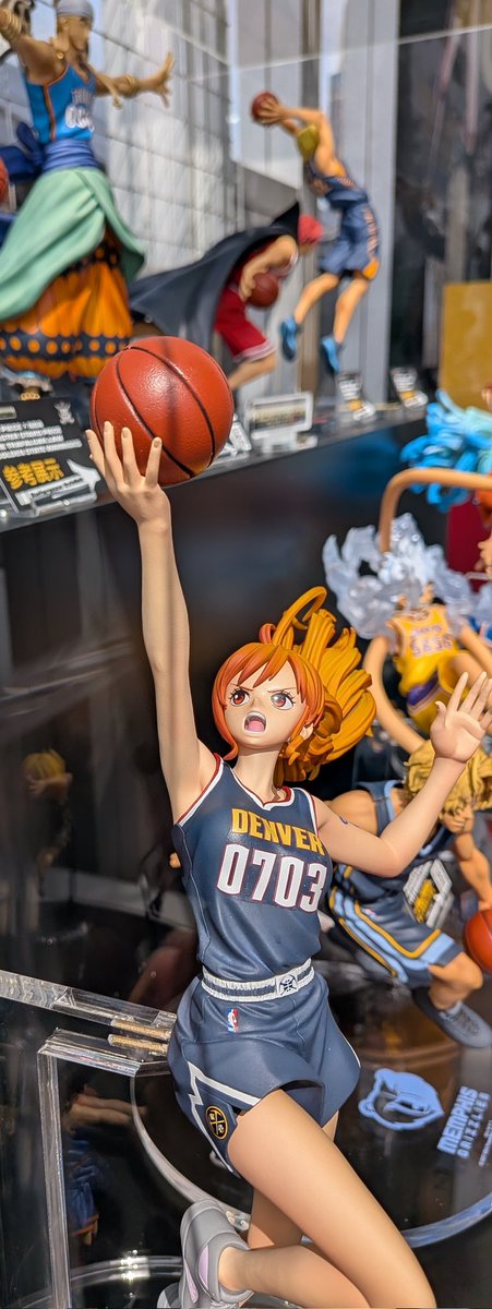 ONE PIECE ×NBA MASTER STARS PIECE
ナミ
参考展示
本日から開催のNBA House にて展示中！！