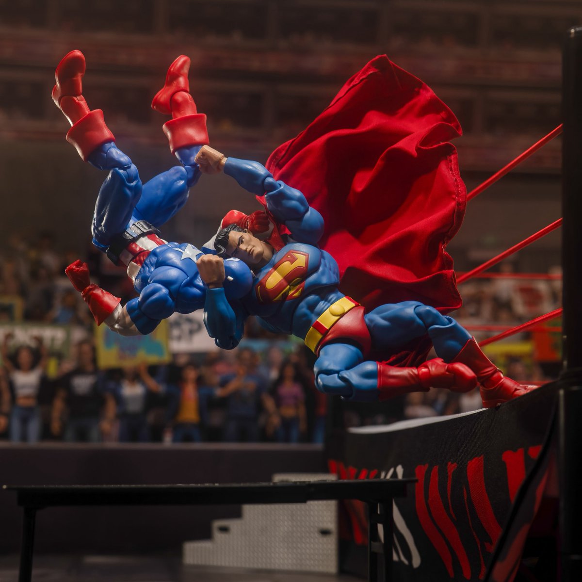 KingdomFigure's tweet image. Bawh Gawd hes been broken in half!!! 

#WWE #Superman #Toys