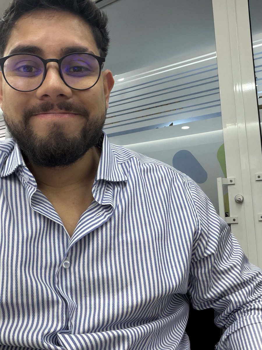 EricSalazarA's tweet photo. En el Consejo Superior de UniValle aprobamos dos nuevos programas de posgrado para la Facultad de Derecho.

Recordemos que esta facultad fue creada hace apenas cuatro años. Era increíble que, la principal universidad del suroccidente  no contara con abogados en formación pública. https://t.co/lPtqXePi2p