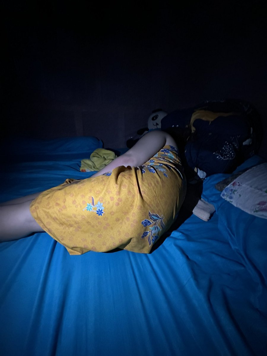 ซุปเปอร์ฟินหลงไหลผ้าถุง tweet media