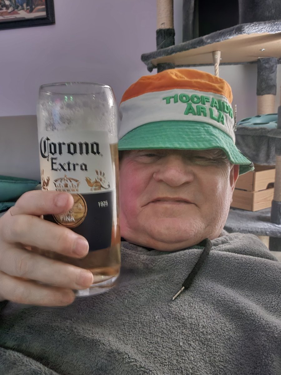 chrismac1888 tweet media