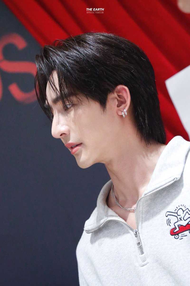 EarthOfficialFC's tweet image. ขอกล่าวคำว่า "หล่อมากค่ะพี่เอิร์ท"

[20260424] - #OnlyFriendsDreamOnEP9

Earth Pirapat
@Earth_Pirapat #EarthPirapat