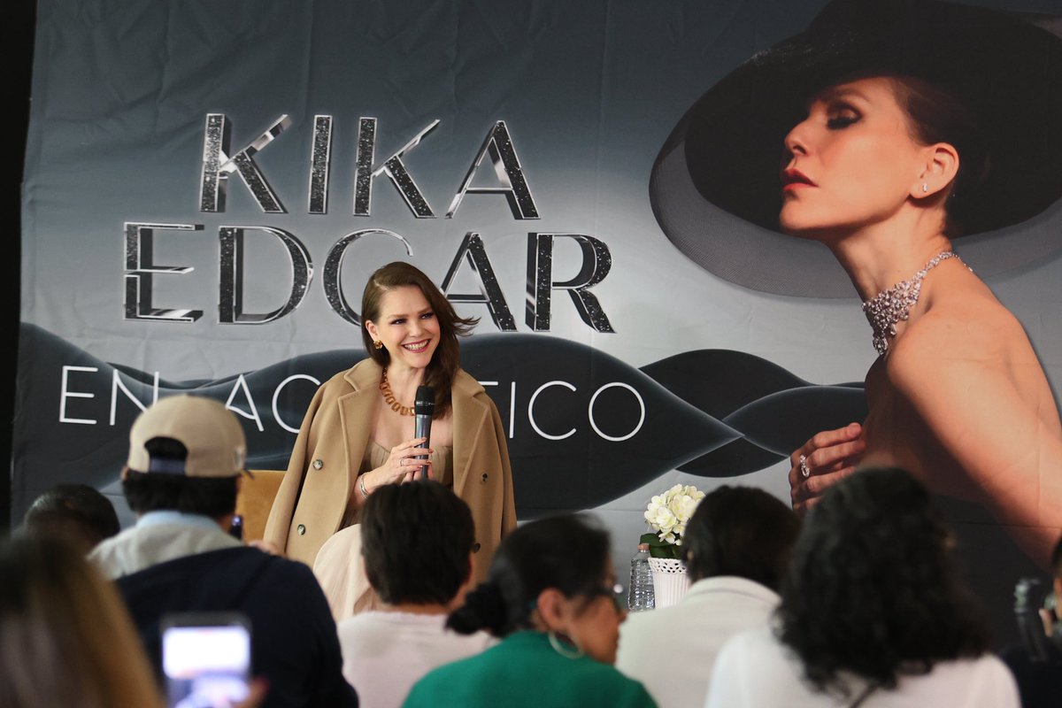 KikaEdgar's tweet photo. Presentación a prensa  de mi nuevo material discográfico “Acústico” que sale a la luz el próximo 8 de mayo.
‼️PRÓXIMA PARADA
📍  @elcantoral 
🗓️ 20 Junio 
🕣8:30 pm 
🎟️🎟️Boletos a la venta en taquillas y @ticketmaster_mx https://t.co/bOMY8o4j37