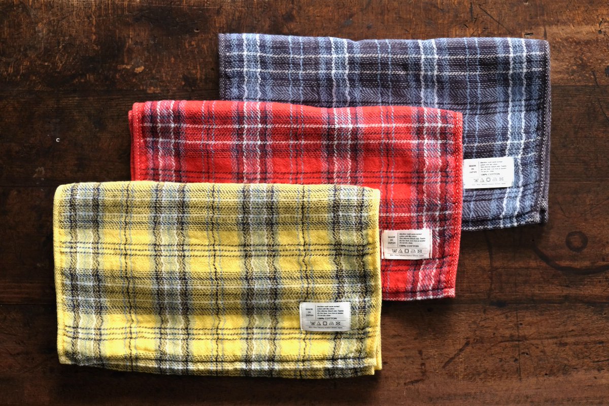 LifeClassico's tweet photo. たいへ���ご好評をいただいているkontex Tartan Check Towel。やはり一番人気はこのMサイズ。我が家でもすでに大活躍しています!#kontex #コンテックス
kontex Tartan Check Towel(M)¥1.430(¥1.300)
Color : 3 colors Size : 33cm × 80cm Cotton 100%
Made in Japan.
https://t.co/FphbAJHzKR https://t.co/kGNLmNV9M3