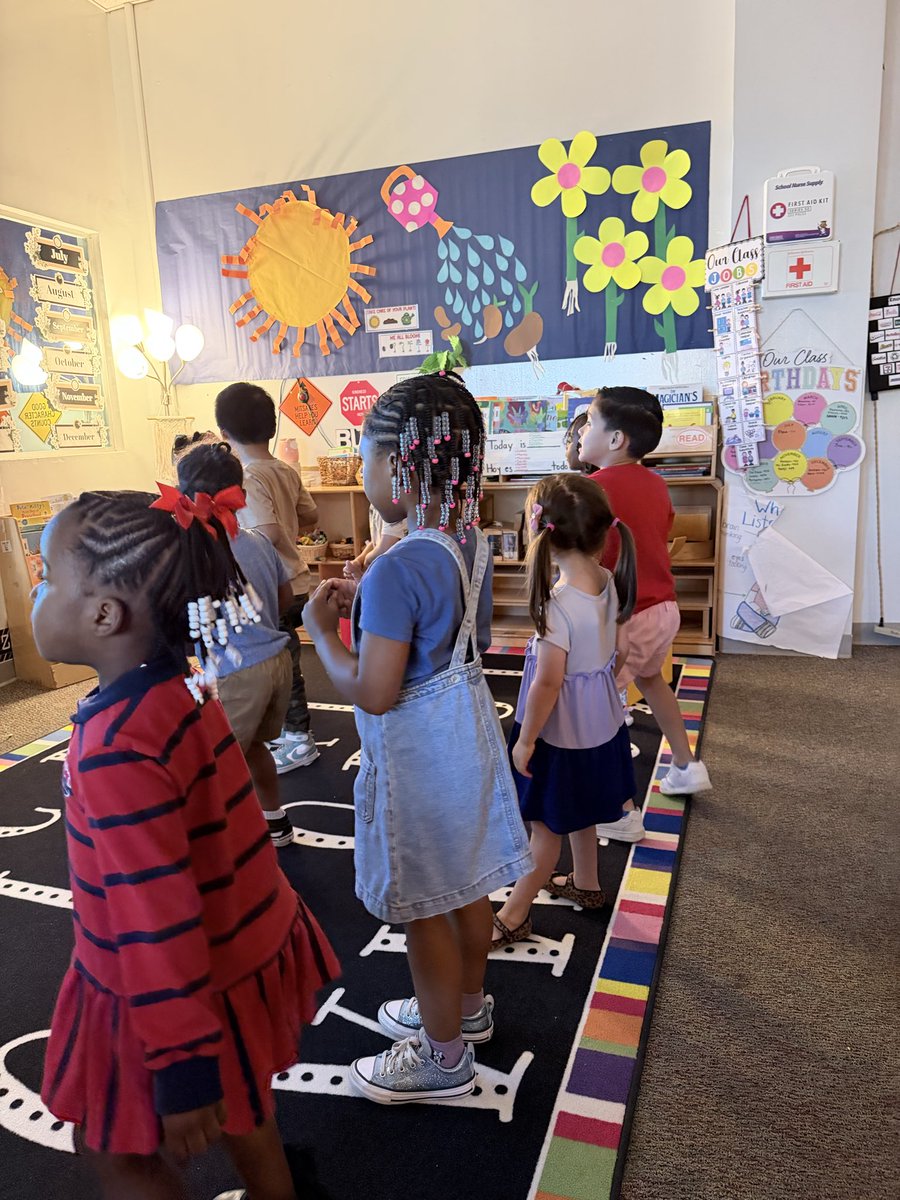 RCAELCPAT's tweet image. “Starting the day the Danny Go way 💛 Happy Friday!”

#HappyFriday #FridayVibes #NewDayNewStart #GoodMorning #FreshStart #HelloFriday #FeelGoodFriday #music #dph #pat