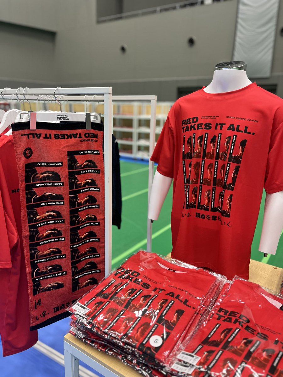 今節はサブアリーナにてグッズ販売を実施🔴 ・RED TAKES IT ALL.グッズ