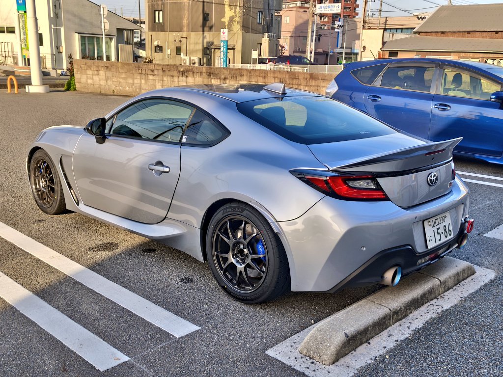 リュウ tweet media