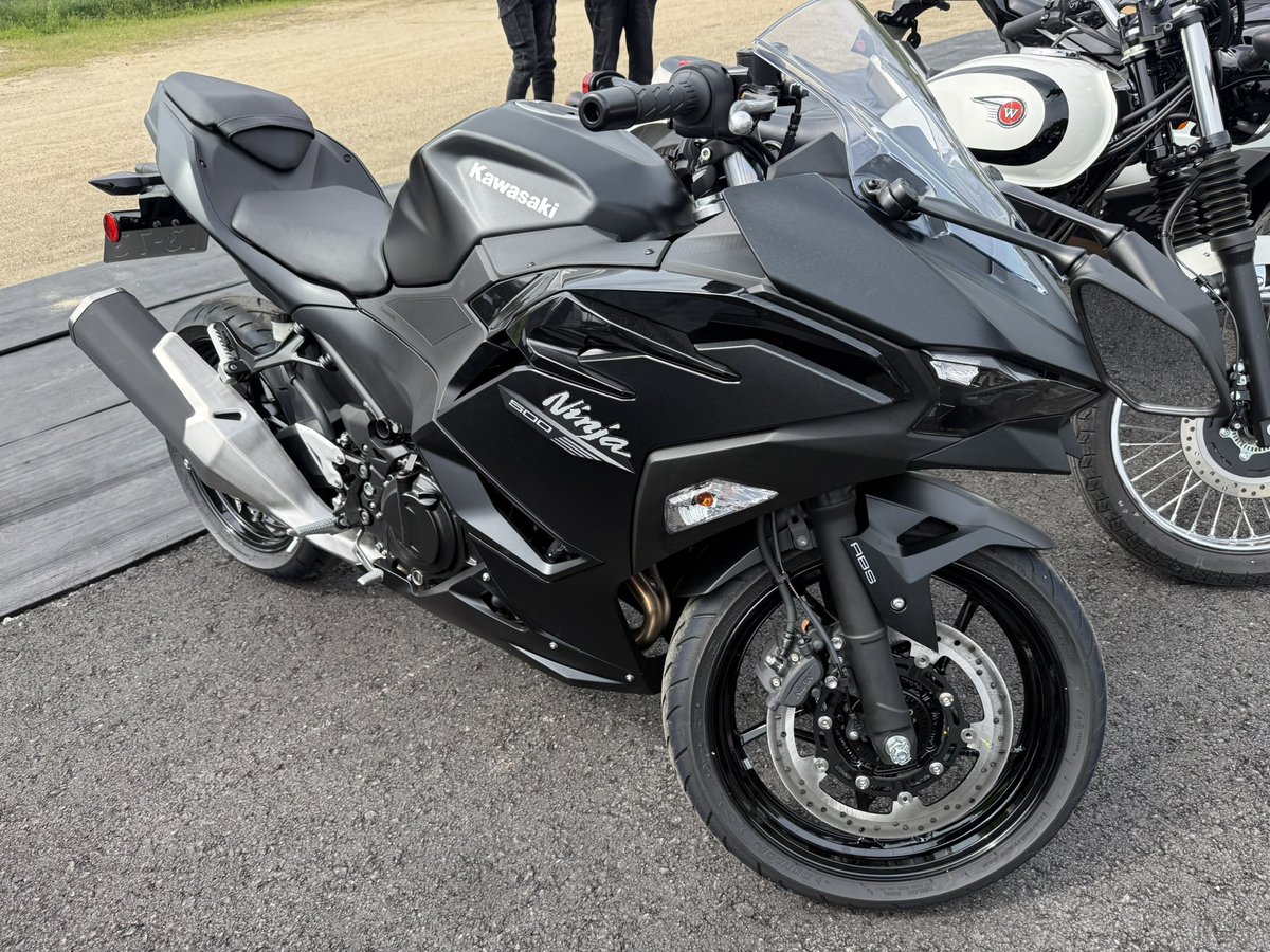 モブA @ゆるゆる走行会 tweet media