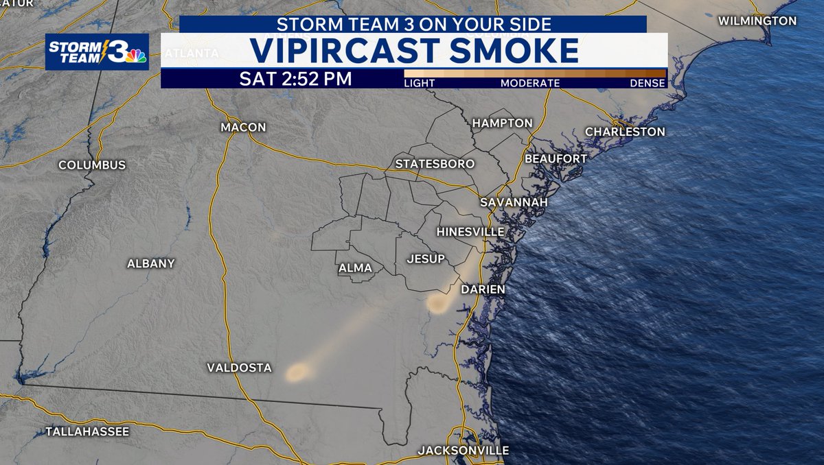 VORCASTWX's tweet image. Smoke continues through midday Saturday before some showers/storms move thru by the evening. Passing showers at times Sunday into early Monday before N/E winds develop, bringing a milder &amp;amp; less smoky start to the week. #gawx #scwx #sav 

READ MORE: wsav.com/weather-news/s…