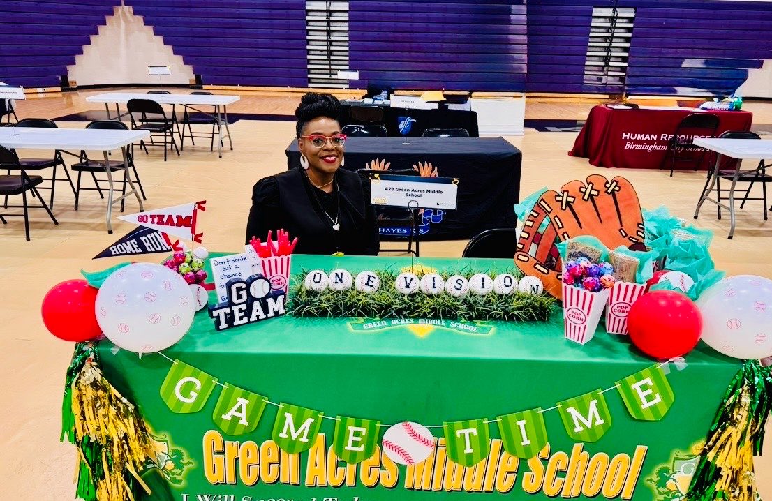 DrShanelledIt's tweet image. My first hiring fair as a principal. 
#excitingtimes 
#onevisiononegoal
#everystudentseensupportedandsetupforsuccess