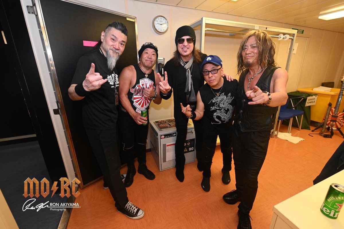 STRYPER JAPAN F.C. tweet media