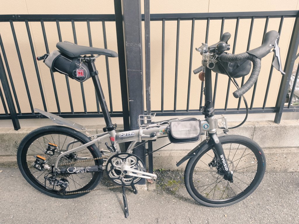 nomodon's tweet photo. GW前のC125最終整備
そんなに距離は走ってないけど
長距離走る前は変えるのが吉
しかし汚い工具箱だな
まるさん見習えw
※腐ってもSnap-on
Speed RBも乗ってやらないと
ちなみに1年放置でも
油圧ブレーキは問題なし
さすがシマノ(*´ω`*)
#スーパーカブ
#C125
#snapon
#ダホン
#SpeedRB https://t.co/Vbcvp3YnF3