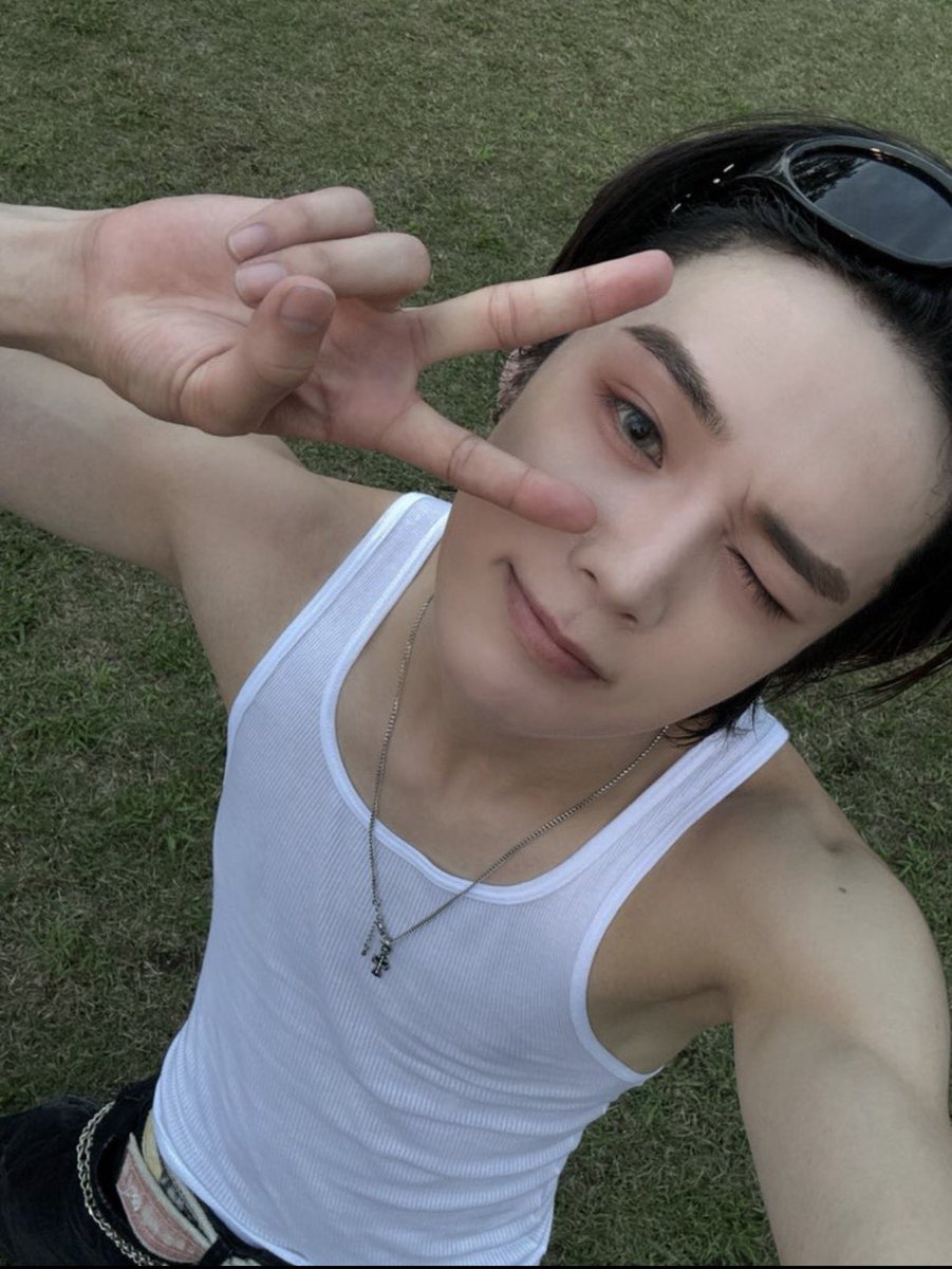 synalcogh1's tweet image. I vote for #K as the most handsome face of 2026 

He's the KING👑

#100faces2026 #tccandler ＃andTEAM
＃andTEAM_K