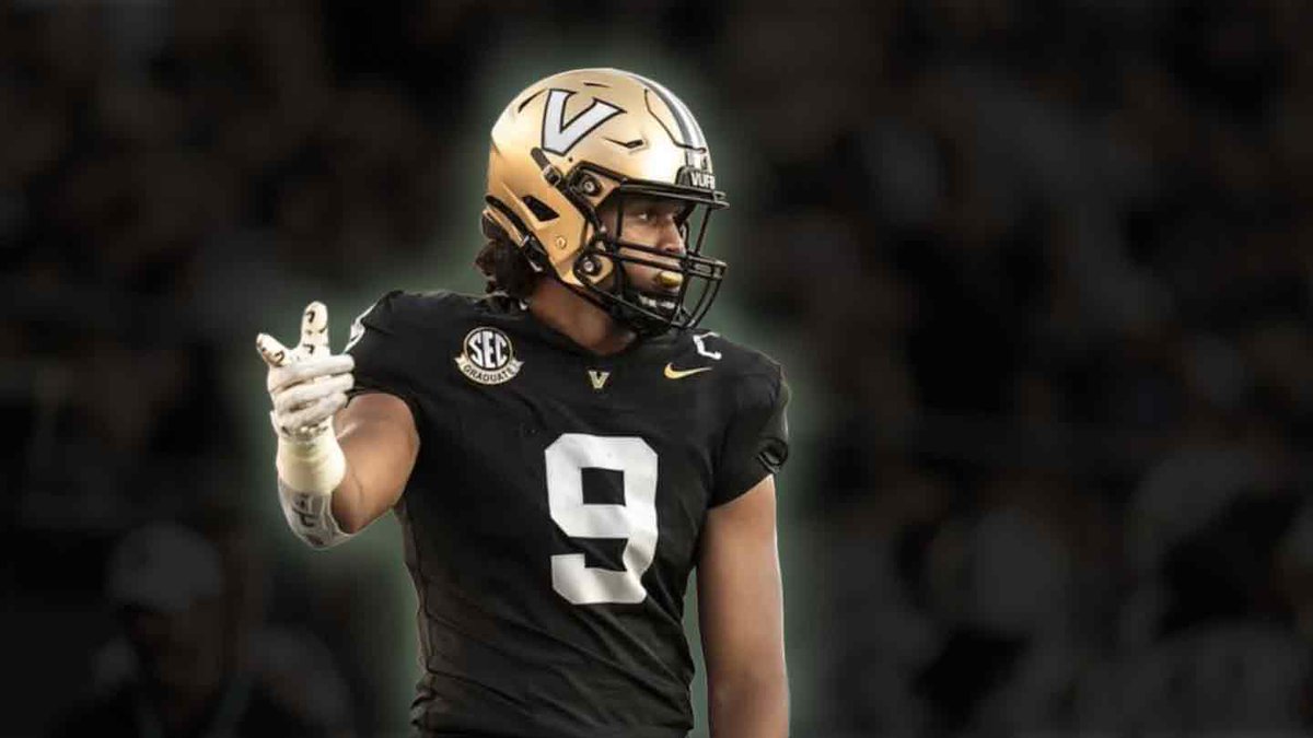 Word On The Birds tweet media