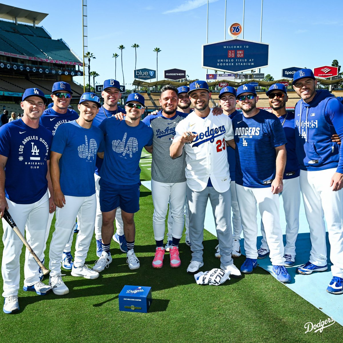 Los Angeles Dodgers tweet media