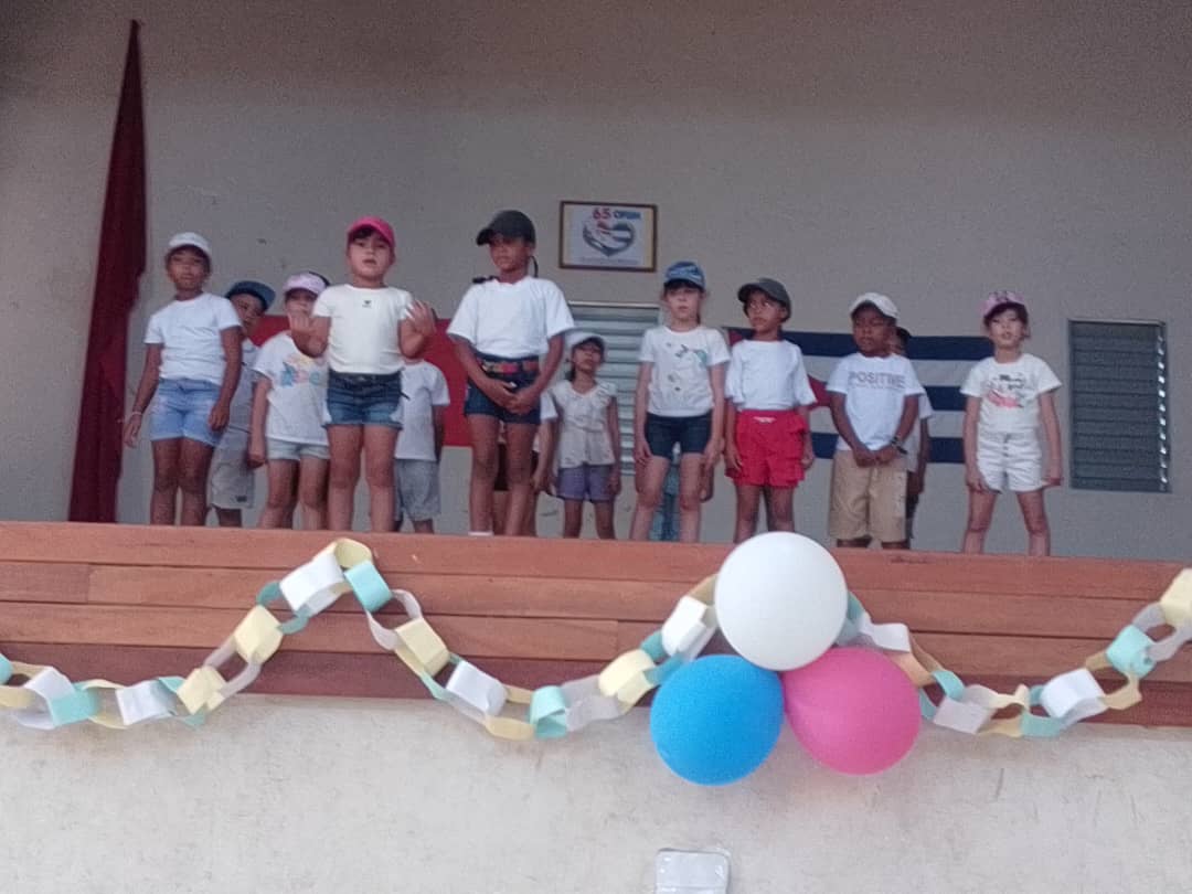 deborsh46440's tweet photo. #EducacionGuanabacoa.La OPJM en Festival Pioneril en la Casa de la Cultura. Reconocimiento al Buen Hacer https://t.co/FG4Iai5q0V