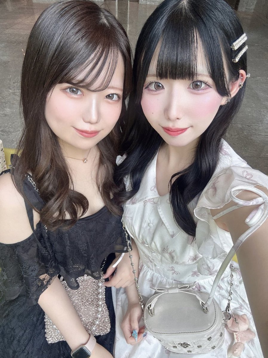 ffn6a's tweet photo. @36
私たちの写真に添えたりかけたりしてくれる人いますか？
#ぶっかけ #添え #おなぺ #オナペ
#晒し https://t.co/ftM7HnaDbT
