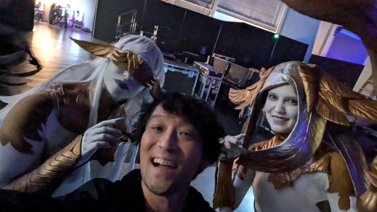 ニー祖堅 tweet media