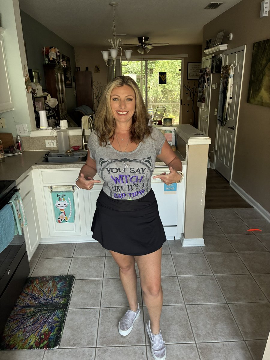 Kendra Kopp 👻 tweet media