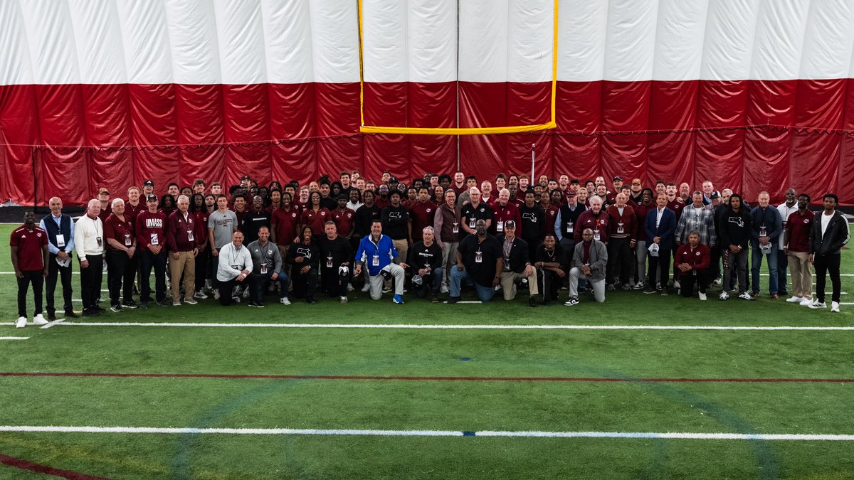 UMass Football tweet media