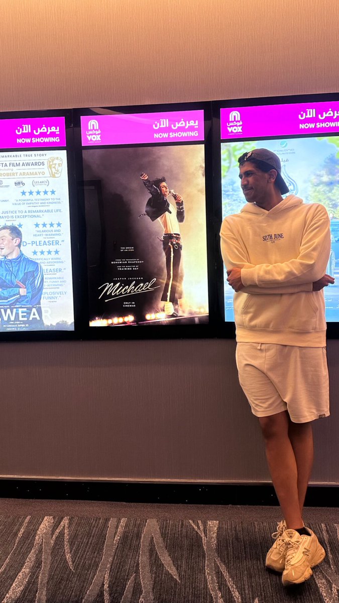 s_uliman4's tweet photo. شعور انك تشوف مسيرة فنانك المفضل في شاشة السينما عظيمة للغاية❤️ #MichaelMovie https://t.co/rHp0zTHnI0
