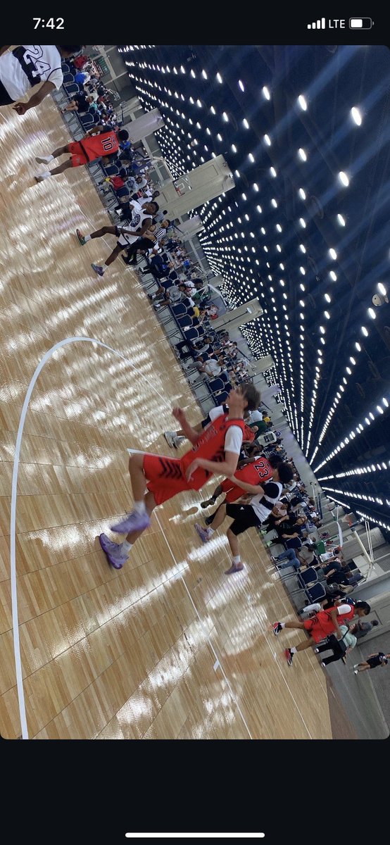 DixonStars's tweet photo. Dixon Stars | Grassroots Showcase
Big win: 61–45 💪
Young , Smith, Daniel, led the way with a balanced attack.
Tough, unselfish group that knows how to win.
📩 DM for film @MHS_Boys_ @ny2lasports @Ohio_Basketball 
#DixonStars #RecruitMe #AAU #ny2la https://t.co/uI7RPeEYJh