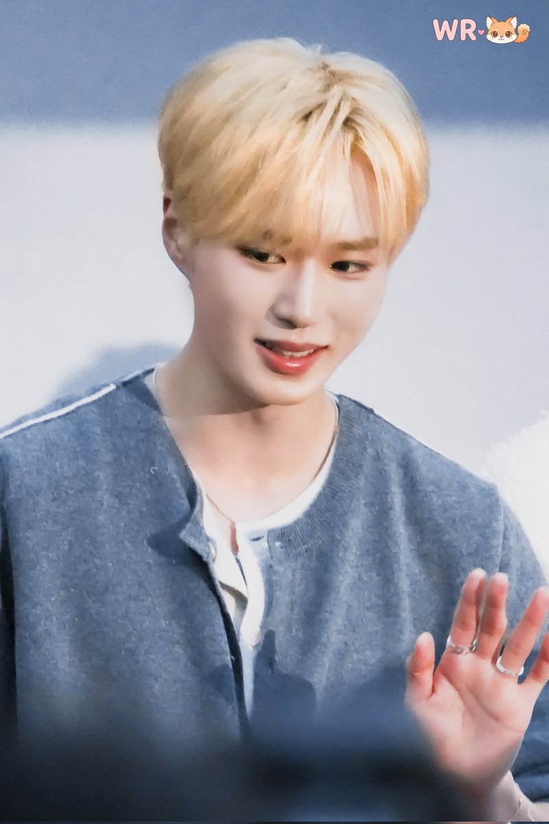ranwang387163's tweet photo. 260421～出道100天
#김준서 #준서 #JUNSEO 
#ALPHADRIVEONE #알파드라이브원 #ALD1 https://t.co/nBOhjGt8Xn