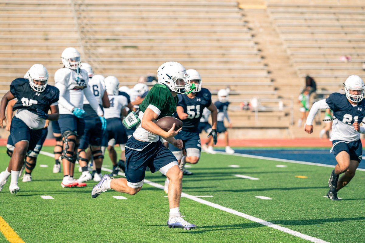 BHSVikingFB's tweet photo. Spring Practice Week 1✅

Stacking GOOD days, building GREAT habits, and chasing growth. Repetition is the father of learning.

#BryanRISE #ItTakesWhatitTakes #BrazosBuilt

https://t.co/FsUcYXSF3U https://t.co/B2hcTaJ94w