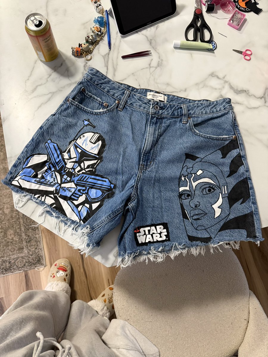 bella 🥥🫧✨ tweet media