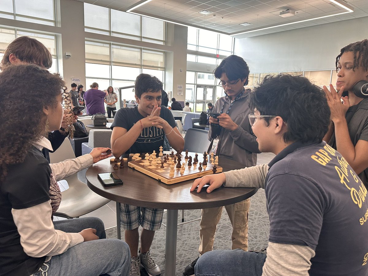 hhsibdp's tweet photo. Final IB Game night of the school year- loved that so many kids came! Especially our seniors for their last one! Not many pics-a lot of pizza, chips, and cookies were consumed. This is one of my favorite events-they are smart, committed, and they are a community!@AmberMcMunn1 https://t.co/l0SktmMlHT