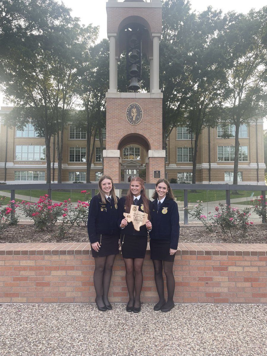 TISDTMHS's tweet photo. Congratulations to the Tomball Memorial FFA for an amazing competition day!  #BECATS 

Dairy cattle -3rd - Camryn Ewart 3rd high individual and Riley Rau 9th high individual 
Marketing plan- 4th
Ag sales- 5th https://t.co/hbUYShiQtg