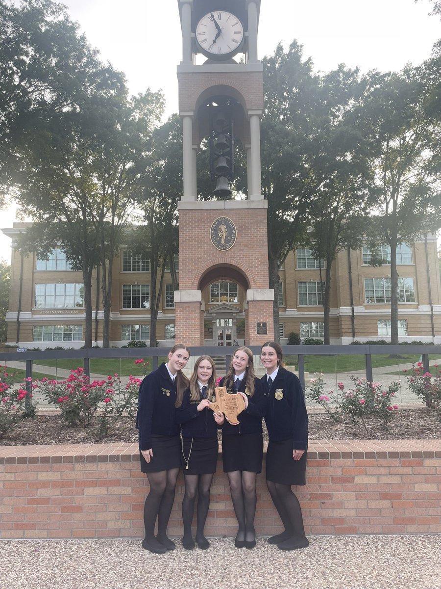 TISDTMHS's tweet photo. Congratulations to the Tomball Memorial FFA for an amazing competition day!  #BECATS 

Dairy cattle -3rd - Camryn Ewart 3rd high individual and Riley Rau 9th high individual 
Marketing plan- 4th
Ag sales- 5th https://t.co/hbUYShiQtg