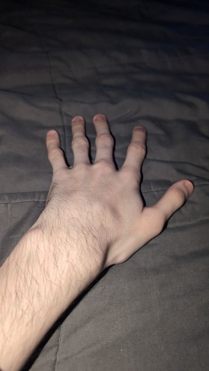 𝒀𝒖𝒓𝒊 🌺 tweet media