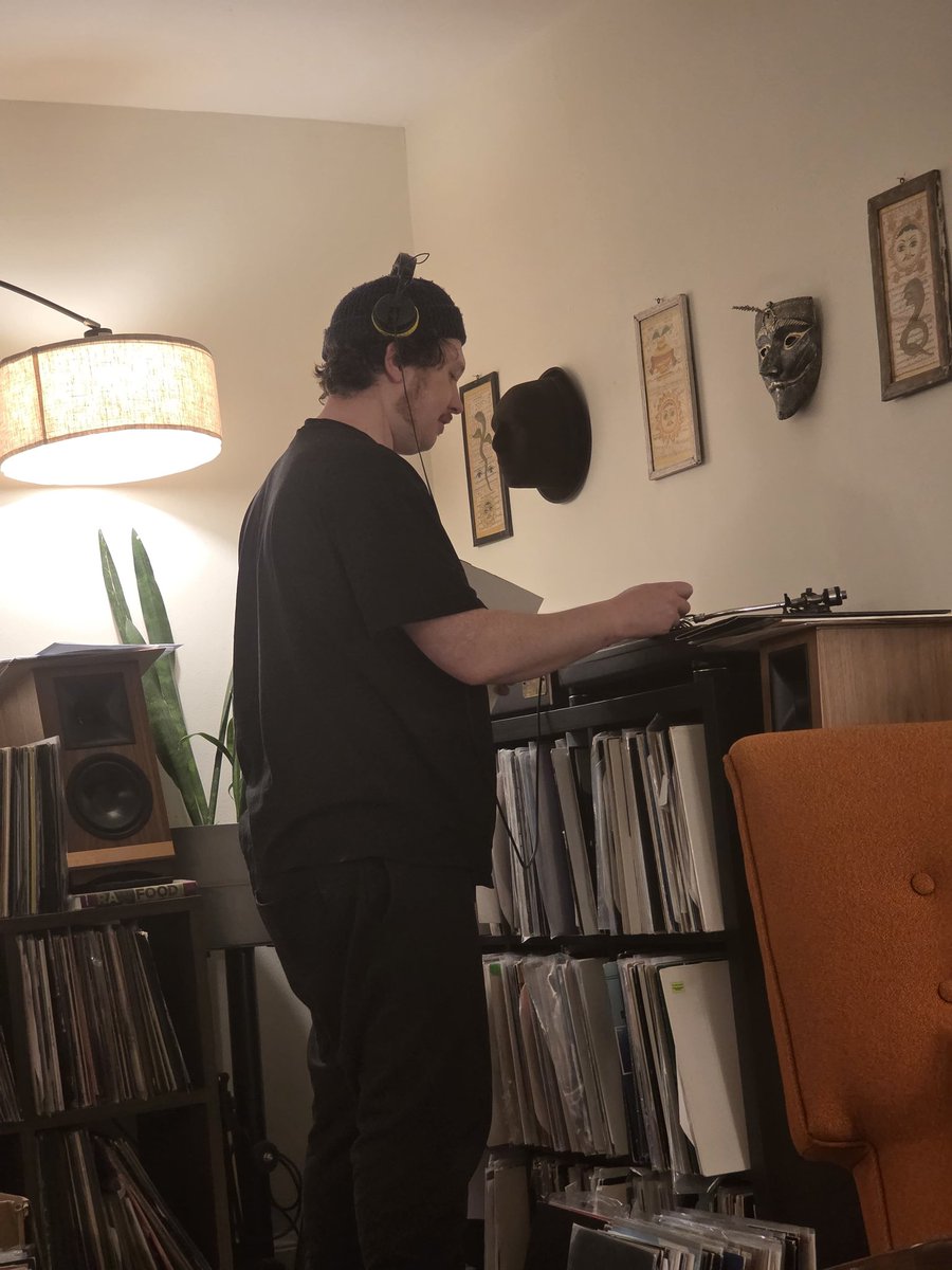 Goy Orbison tweet media