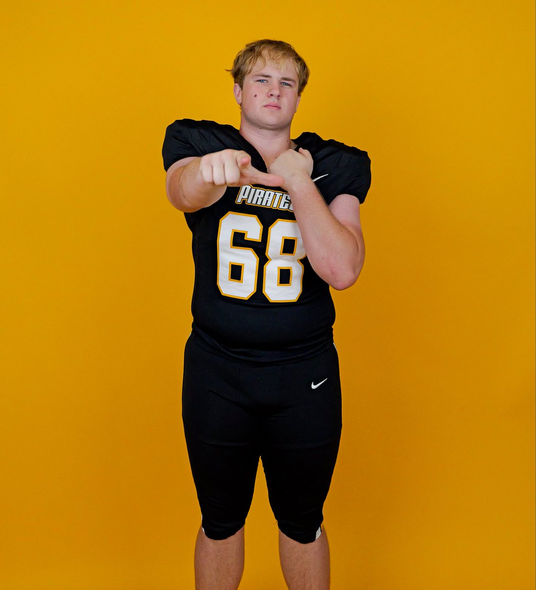 Jake Erwin tweet media
