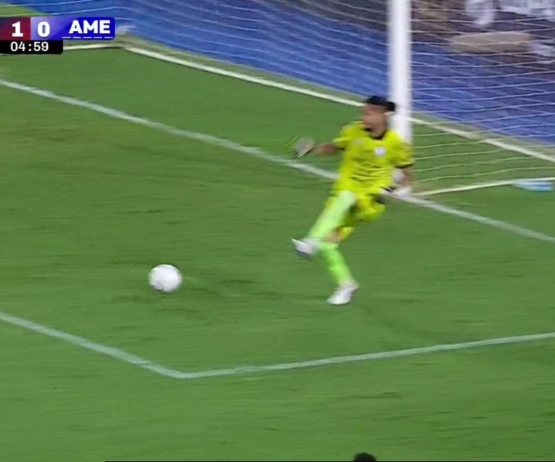 𝐎𝐙 tweet media