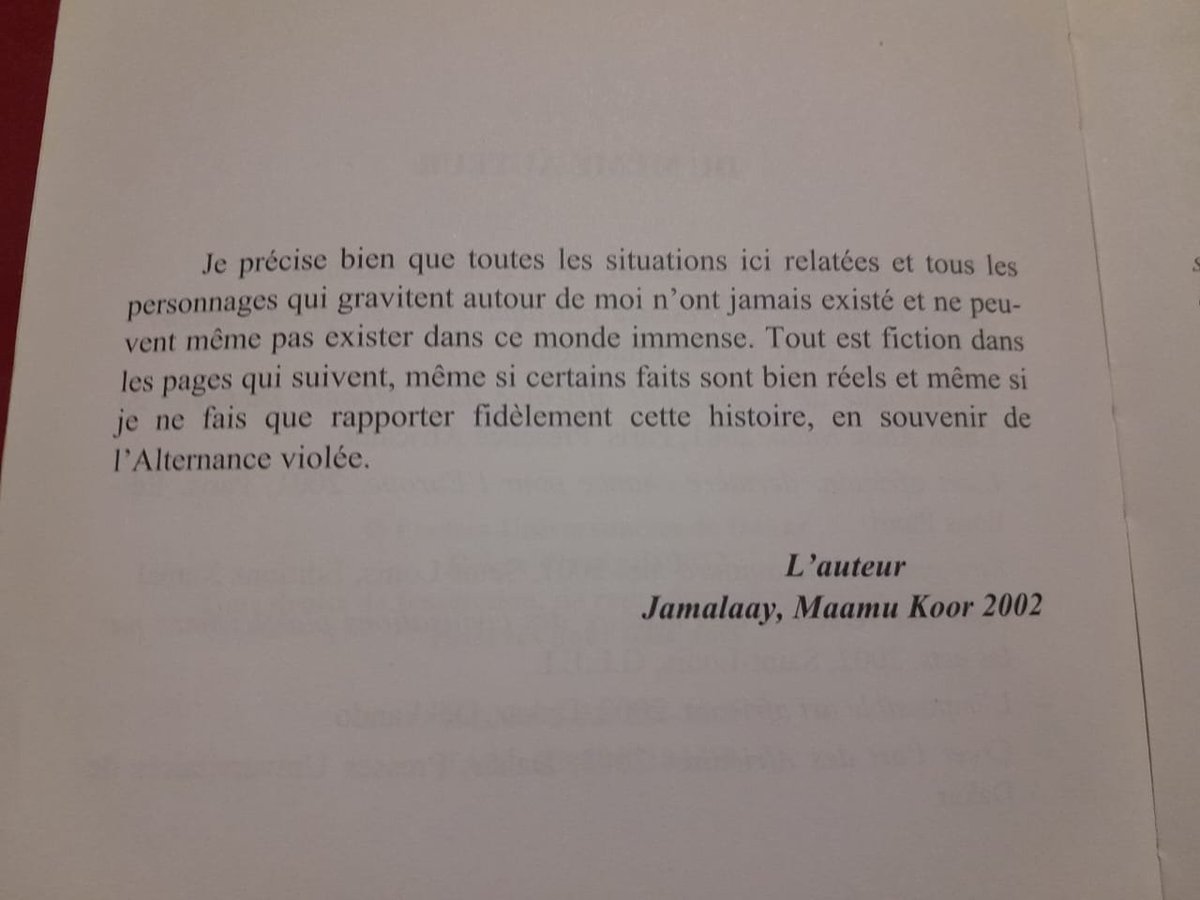 coumbas2's tweet image. #VendrediLecture relecture #roman société #femmes #violences
Iba Ndiaye Diadji, « Mouchoir de femme (Ou quand le Sénégal bat la France) », Éditions Presses Universitaires de Dakar, 2013.
Préface : Saliou Ndiaye (+ hommage de Mamadou Diouf).
ISBN : 2-913184-35-9
#Senegal 
#kebetu