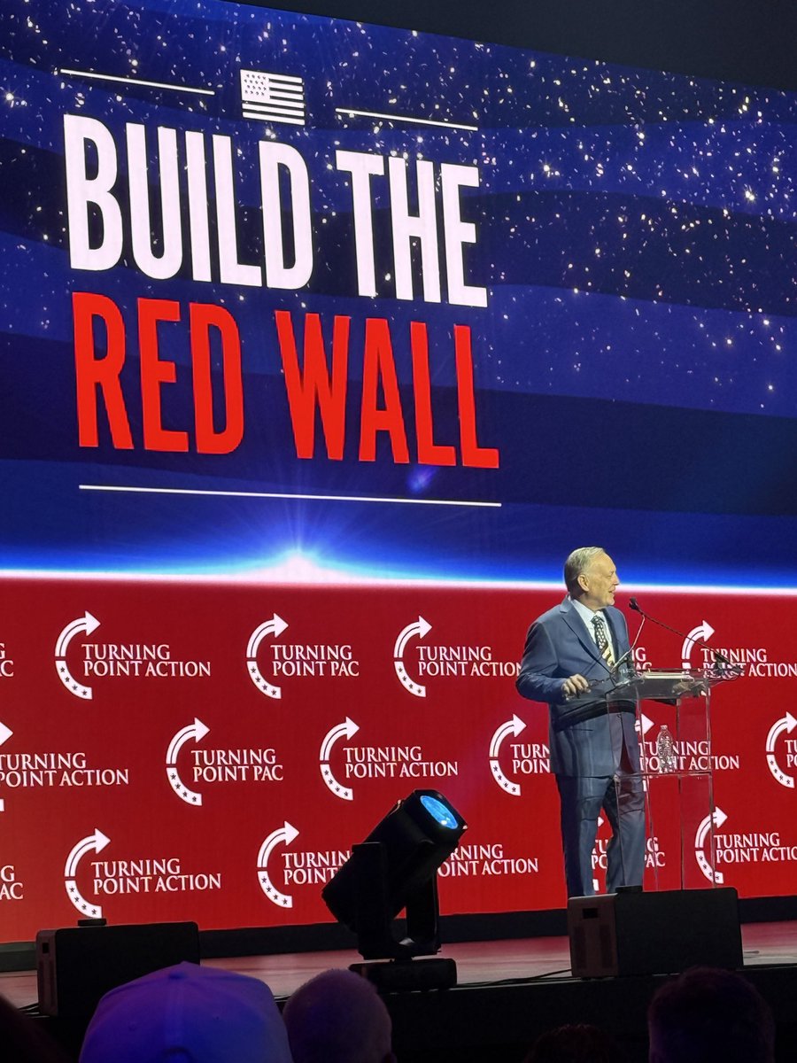 andybiggs4az's tweet image. Last week, I took the stage with President Trump and Arizona Republicans to Build the Red Wall with @TPAction.

I met Arizonans of all ages who have big dreams and want this state to reach its potential. 

I laid out an agenda that Republicans, Independents, and even Democrats