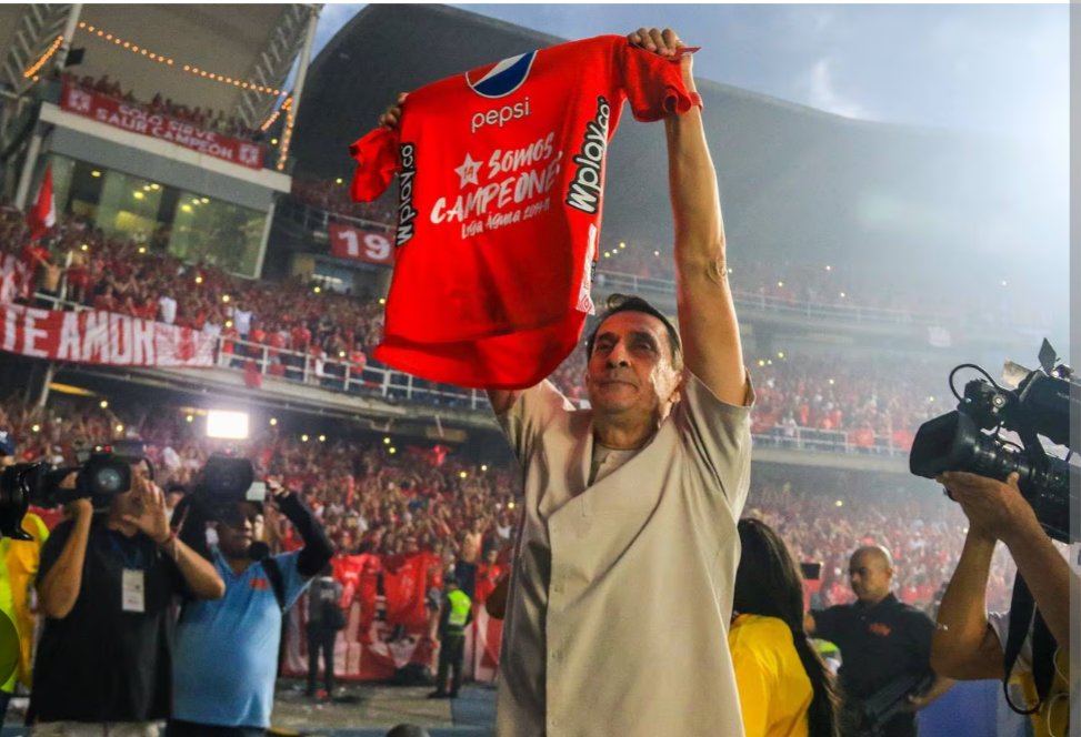 DRM Escarlata 15⭐ tweet media