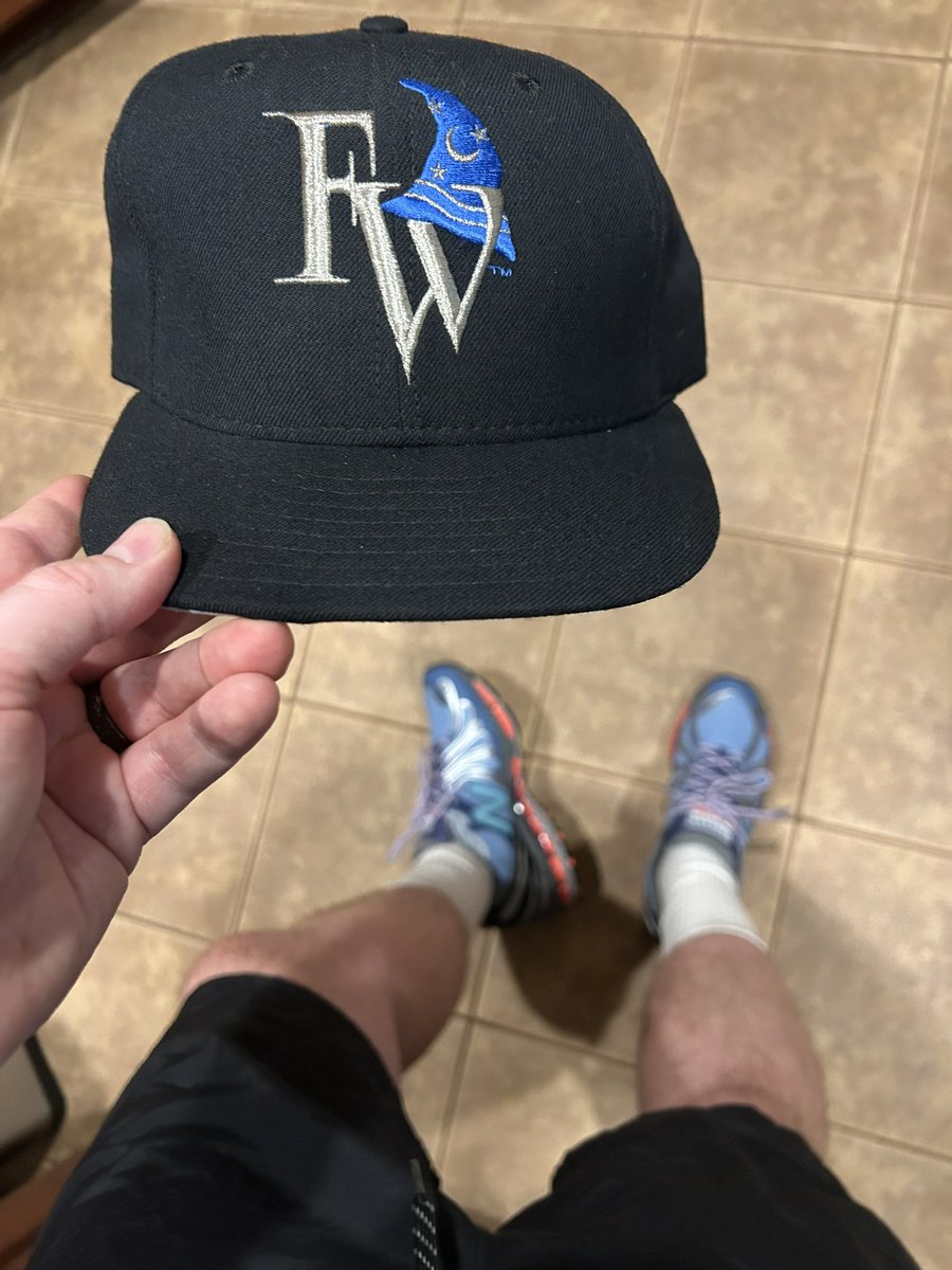 FraserKnowsBest's tweet image. Fitted Friday x Fitted of the Day: Fort Wayne Wizards 🧙🏻 (1993-96), former Minor League (Class A) affiliate of the Minnesota Twins. #FOTD