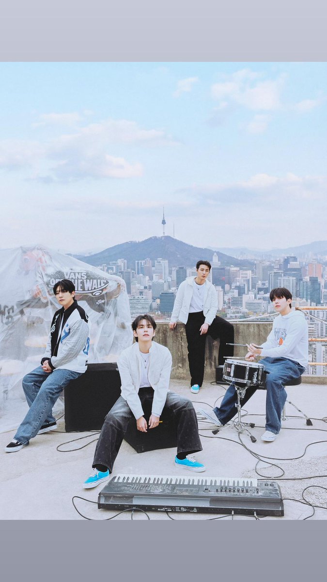 김벅참 tweet media