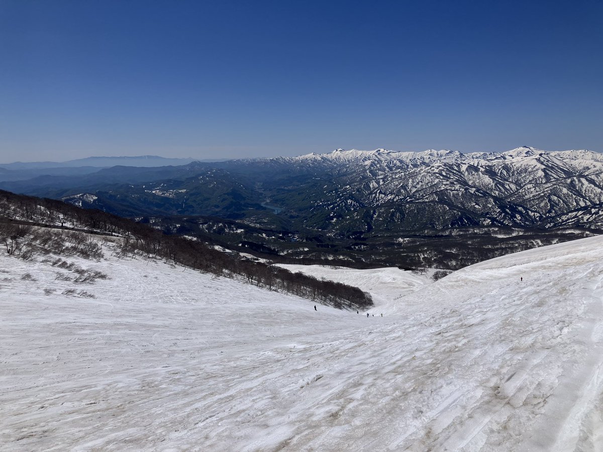 nsyn_snow's tweet photo. (⌒-⌒; ) #月山スキー場 https://t.co/JY1XiKzHjt