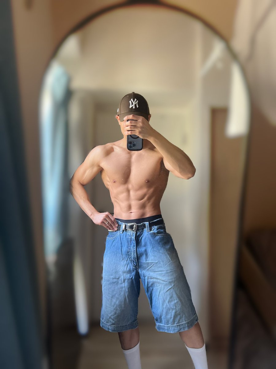 YUTA tweet media
