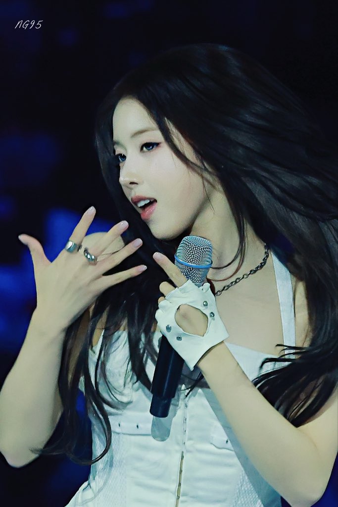 NG95jiwoo tweet media