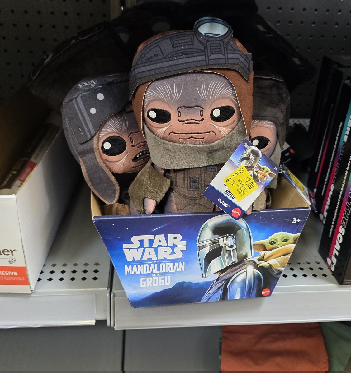 LVFunkoholics's tweet image. Spotted some clearance deals @Walmart 

#clearancedeals #Clearance #walmartclearancefinds #fastandfurious #diecast