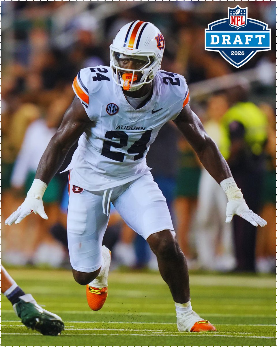 MySportsUpdate's tweet image. The #Raiders will select Auburn DE Keyron Crawford at No. 67.

Explosive off the snap, Crawford continues to develop his pass-rush and is regarded highly for his character.