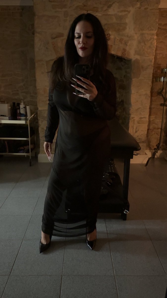 Mistress Lucilla tweet media